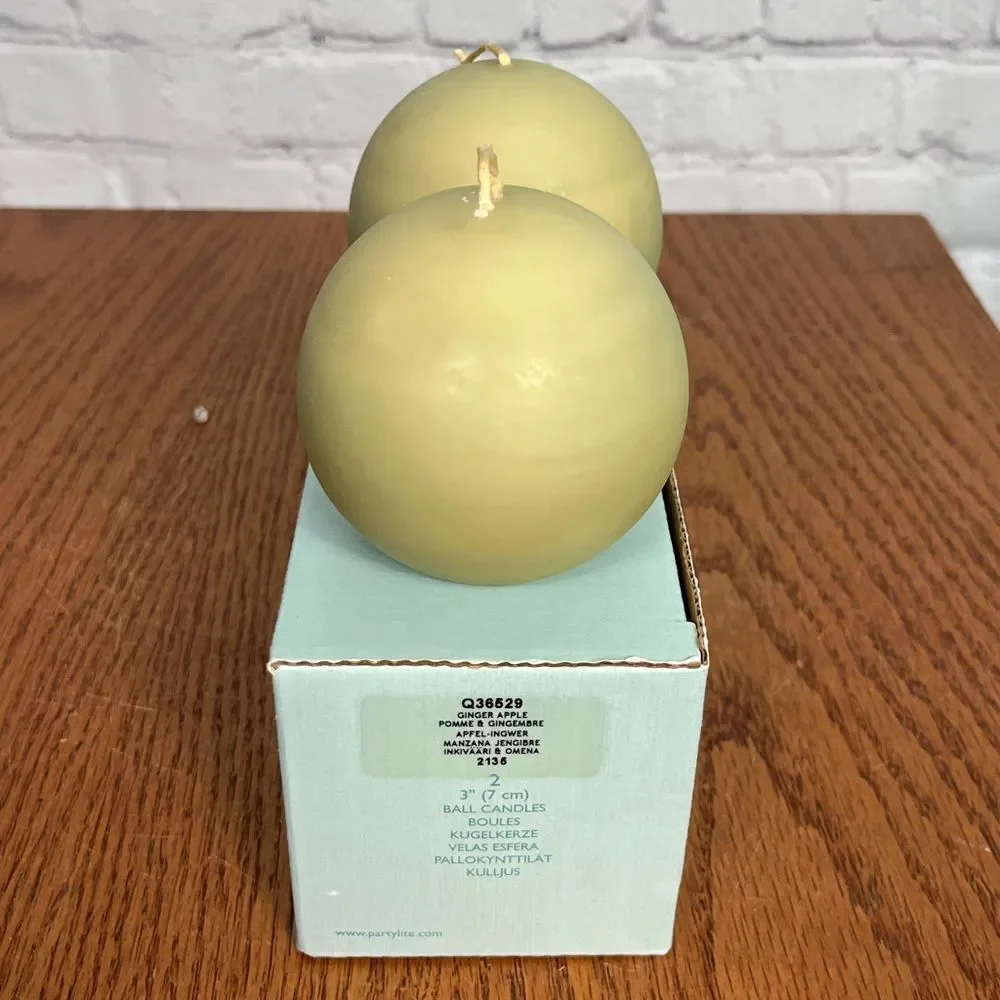 PartyLite Pair of 3” Ball Candles New in Box Ginger Apple Q36529 - Picture 2 of 4
